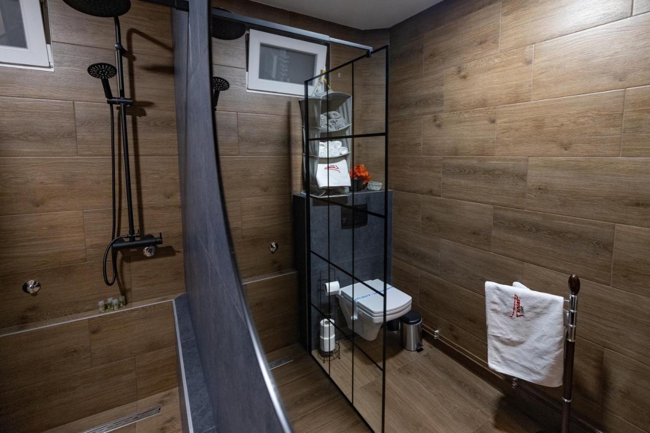 Garni Hotel Lama Kragujevac Kültér fotó